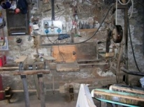 Vecchio laboratorio fabbro-carradore